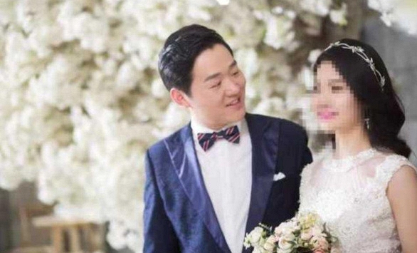 Bác sĩ trẻ hoãn đám cưới vì dịch virus covid-19 đã qua đời