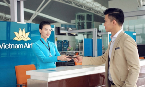 Vietjet và Vietnam Airlines đang khuyến mại chưa từng có