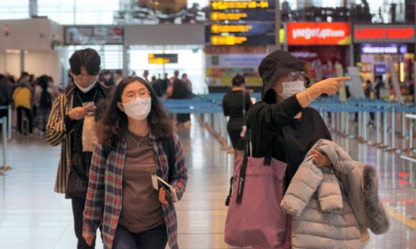 Tạm ngưng chế độ miễn visa cho người Hàn Quốc từ ngày 29/2