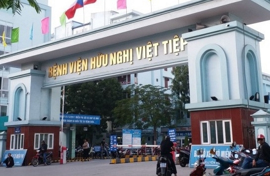 Cách ly bố đẻ của bệnh nhân dương tính với virus Covid-19 ở Hà Nội