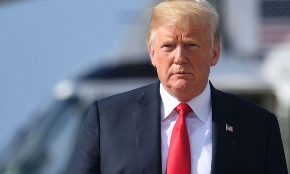 Tổng thống Mỹ Donald Trump không làm xét nghiệm virus Covid-19 dù đã tiếp xúc với nguồn lây