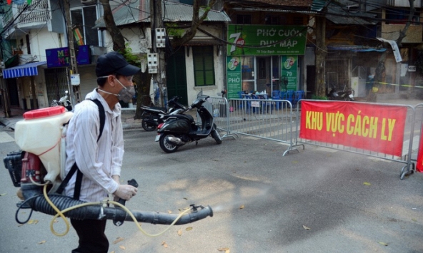 Hà Nội yêu cầu người đi từ vùng dịch về liên hệ y tế để được xét nghiệm