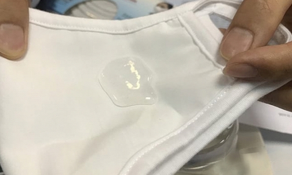 Xuất hiện khẩu trang vải kháng giọt bắn, kháng khuẩn, giá 12.000 đồng/chiếc