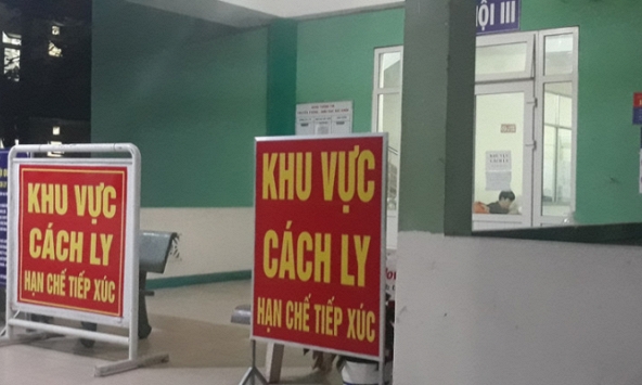 Các chuyên gia tiếp tục hội chẩn về hai ca bệnh nặng nhiễm Covid-19