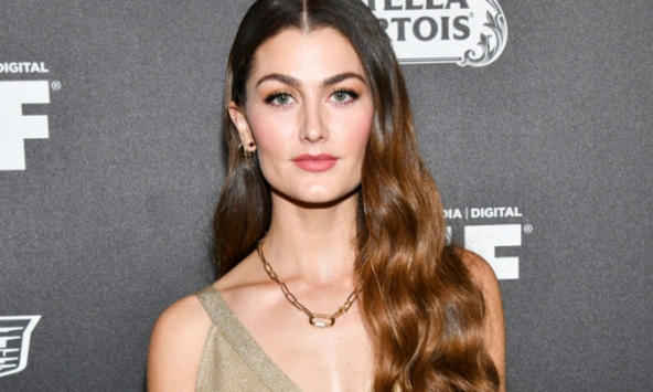 Không chỉ Tom Hanks, hàng loạt nghệ sỹ nổi tiếng đã bị nhiễm virus Covid-19