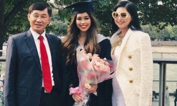 Cha của bệnh nhân số 32 quyên góp 25 tỷ cho công tác phòng chống dịch Covid-19