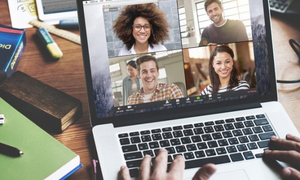 New York ra lệnh cấm giáo viên sử dụng Zoom để dạy học