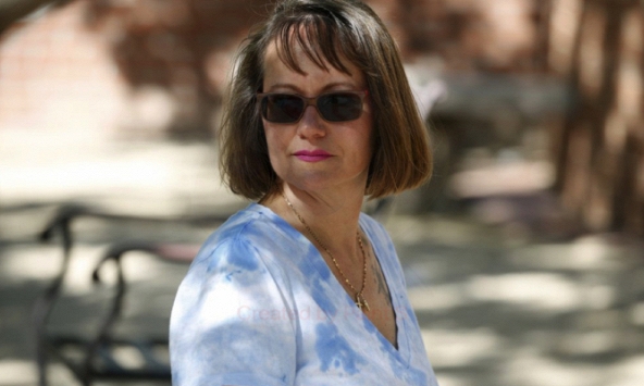 Nhiều y bác sĩ dọn ra ngoài sống vì sợ lây nhiễm Covid-19 cho gia đình