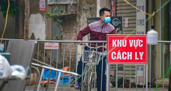 Chủ tịch Hà Nội khẳng định: 'Chắc chắn sẽ không gỡ hết lệnh cách ly'