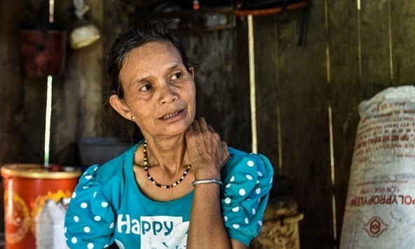 'Tôi còn khỏe, tôi xin ra khỏi hộ nghèo. Xin nhường lại cho những người còn khó khăn'.