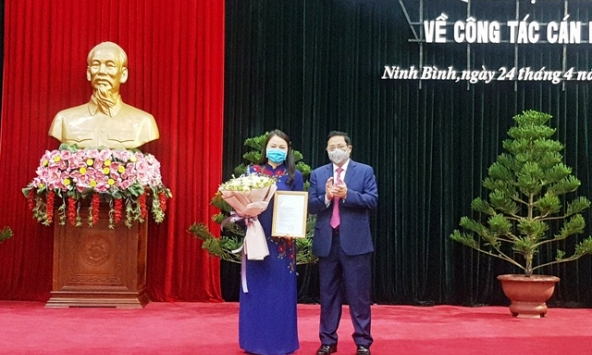 Chủ tịch Hội Liên hiệp Phụ nữ Việt Nam giữ chức Bí thư tỉnh Ninh Bình