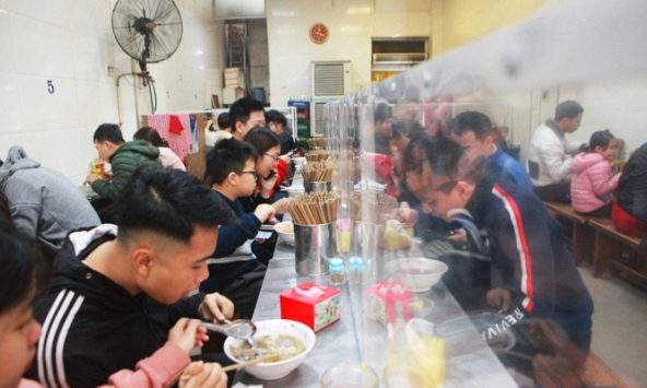 Muôn mặt hàng quán những ngày đầu nới lỏng giãn cách