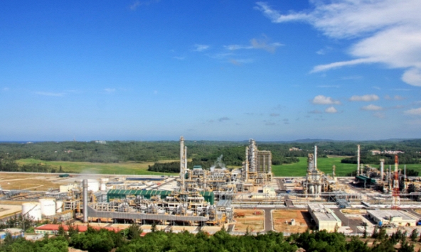 Quảng Ngãi xin cấp thị thực cho 300 chuyên gia nước ngoài qua bảo dưỡng nhà máy lọc dầu 