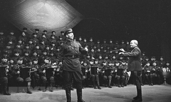 Ca khúc nổi tiếng nhất trong cuộc chiến chống phát-xít