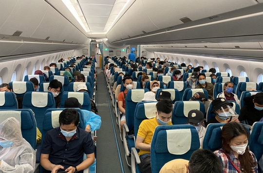 Hàng không đang dần khôi phục 