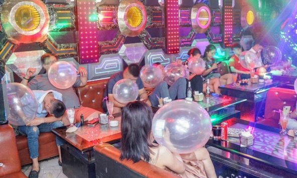 Nghiên cứu đưa khí cười vào danh sách các chất ma túy và tiền chất