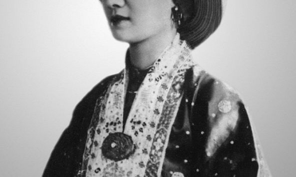 Nam Phương Hoàng hậu - tượng đài nhan sắc Việt