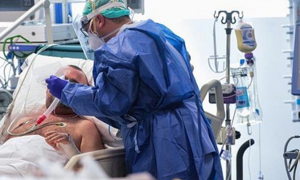 Phi công người Anh 5 lần âm tính với nCoV