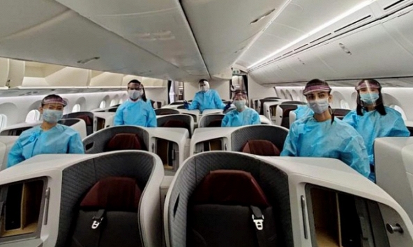 Ấn Độ: Vừa mở đường bay nội địa đã phát hiện 23 hành khác dương tính với Covid-19