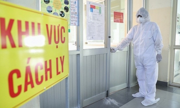 Thêm 2 ca nhiễm COVID-19 mới, được cách ly tập trung ngay sau khi nhập cảnh