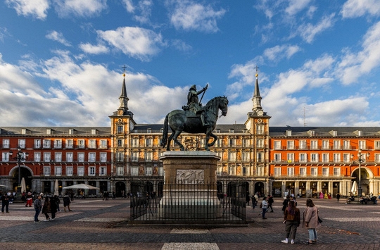 10 nước châu Âu mở đón khách quốc tế sau dịch