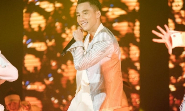 Sky tour movie của Sơn Tùng M-TP đạt 10.000 vé sau 48h mở bán