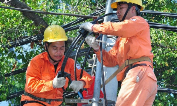 Hoá đơn điện tháng 6 lại tăng cao đột biến