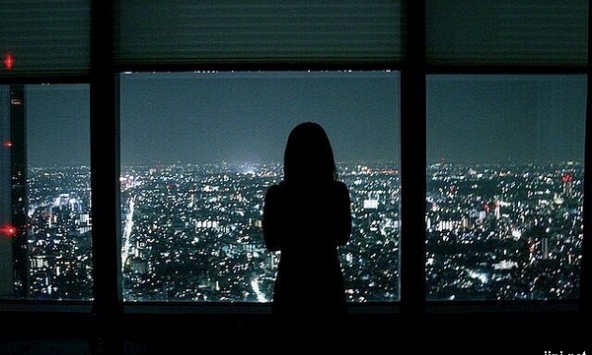 Công nghệ ngày càng khiến con người cô đơn