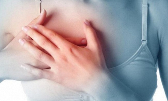 Cứ 8 phụ nữ, có một người bị ung thư vú