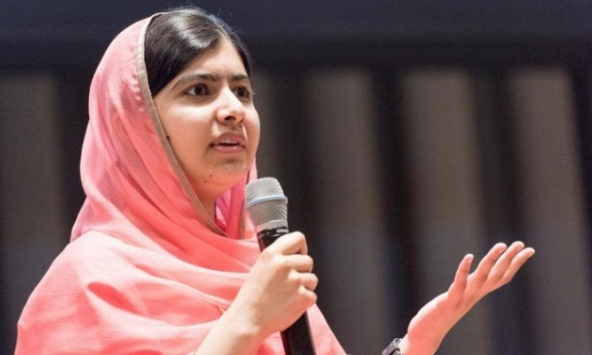 Cô gái trẻ từng đạt giải Nobel Hòa Bình năm 17 tuổi, tốt nghiệp Đại học Oxford