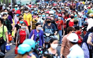 Gần 3.000 công nhân PouYuen bị cho nghỉ việc vì ảnh hưởng Covid -19