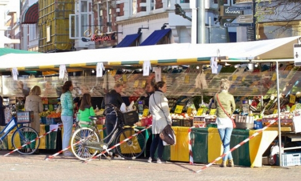 Hà Lan: Hàng nghìn người biểu tình phản đối lệnh giãn cách xã hội phòng Covid-19