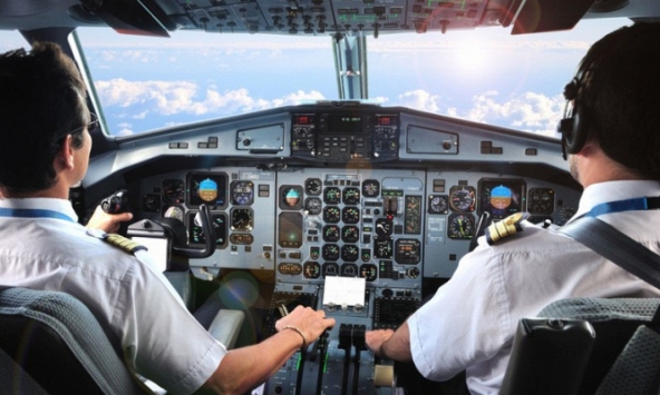 27 phi công Pakistan ở Việt Nam làm việc cho hãng nào?