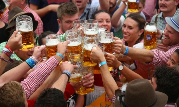 Mất cơ hội việc làm từ những thói quen, phát ngôn phản cảm trên MXH