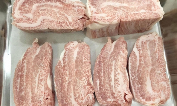 Thịt lợn hiếm có giá 650 nghìn đồng/kg nhưng vẫn khó mua