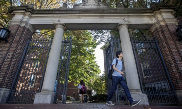 Quy định mới về sinh viên quốc tế khiến nhiều trường đại học ở Mỹ gặp khó khăn