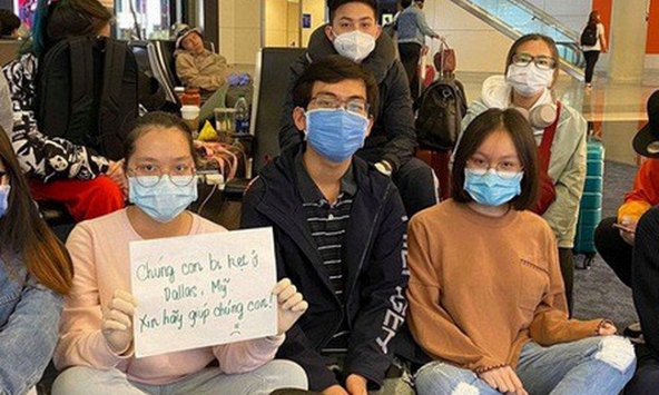  Trục xuất du học sinh, một quyết định tàn nhẫn của Mỹ?