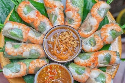 Chế giễu món gỏi cuốn Việt Nam, một diễn đàn Malaysia bị đánh sập