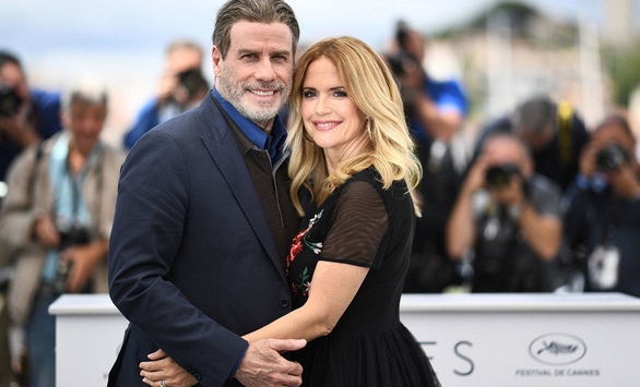 Kelly Preston - vợ của nam tài tử John Travolta qua đời vì ung thư