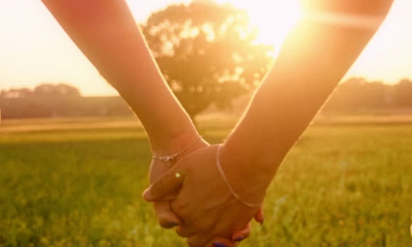 Trong cái nắng tháng 7...