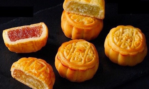 Bánh trung thu Trung Quốc được rao bán tràn lan trên 'chợ mạng', giá chỉ 2.000-4.000 đồng/cái