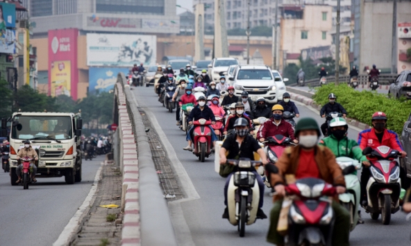 Hà Nội tiếp tục yêu cầu đeo khẩu trang nơi công cộng