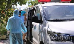 Bệnh nhân 420 từng đi chợ đầu mối Đà Nẵng, vào TP Hồ Chí Minh thăm con