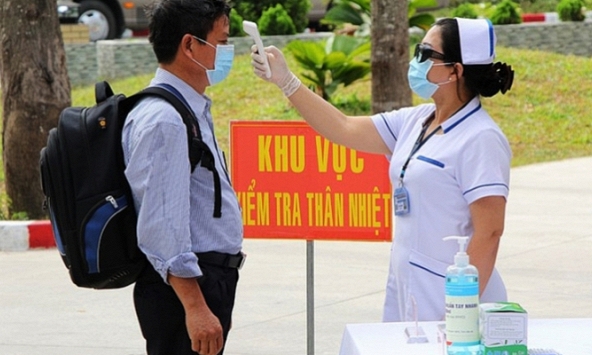 Các doanh nghiệp tái khởi động chế độ phòng dịch 