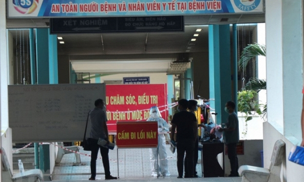 Cận cảnh bệnh viện dã chiến đầu tiên tại thành phố Đà Nẵng