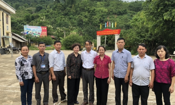 Ứng dụng tiến bộ khoa học công nghệ hỗ trợ Phụ nữ xã Chiềng Khừa, Mộc Châu, Sơn La phát triển kinh tế