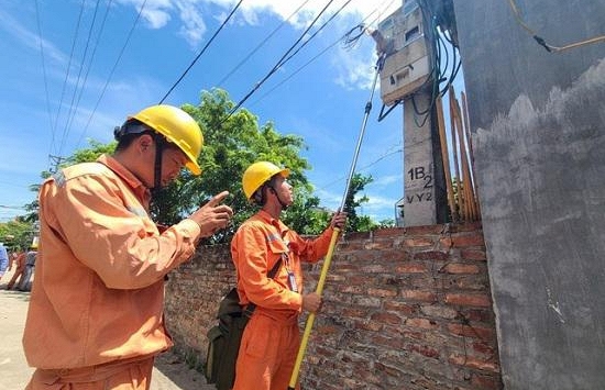 Áp dụng song song điện một giá và điện bậc thang lợi hay thiệt?