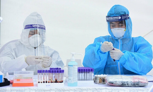 Hà Nội: Hai bệnh nhân Covid-19 diễn biến nặng