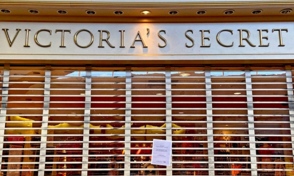 Đế chế thời trang lâu đời nhất nước Mỹ phá sản