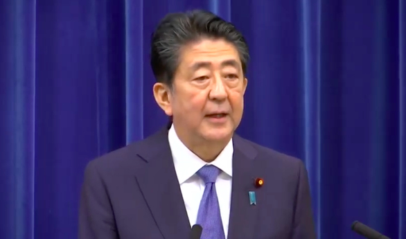 Thủ tướng Shinzo Abe tuyên bố từ chức: 'Tôi xin lỗi người dân Nhật Bản từ tận đáy lòng'